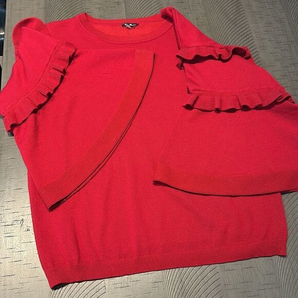 Vila Milano Ruffled Red Top Size Large - Picture 3 of 5